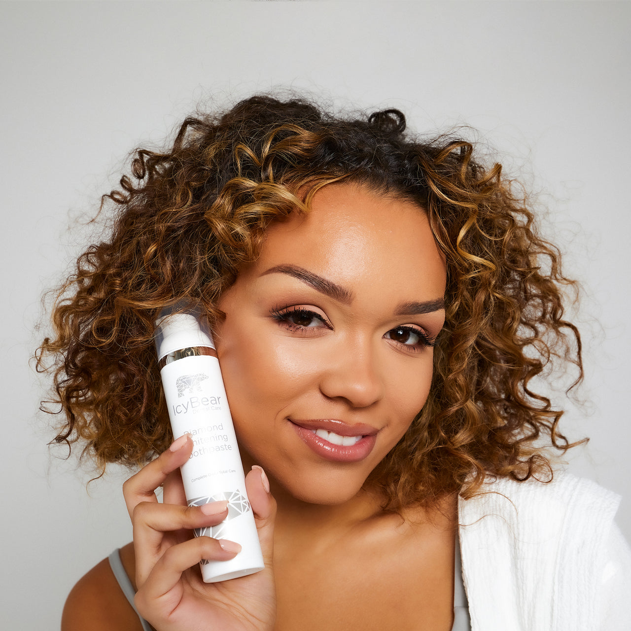 Model with Teeth Whitening Toothpaste x2
